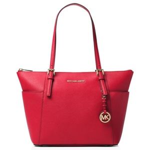 Michael Kors Jet Set Tote
